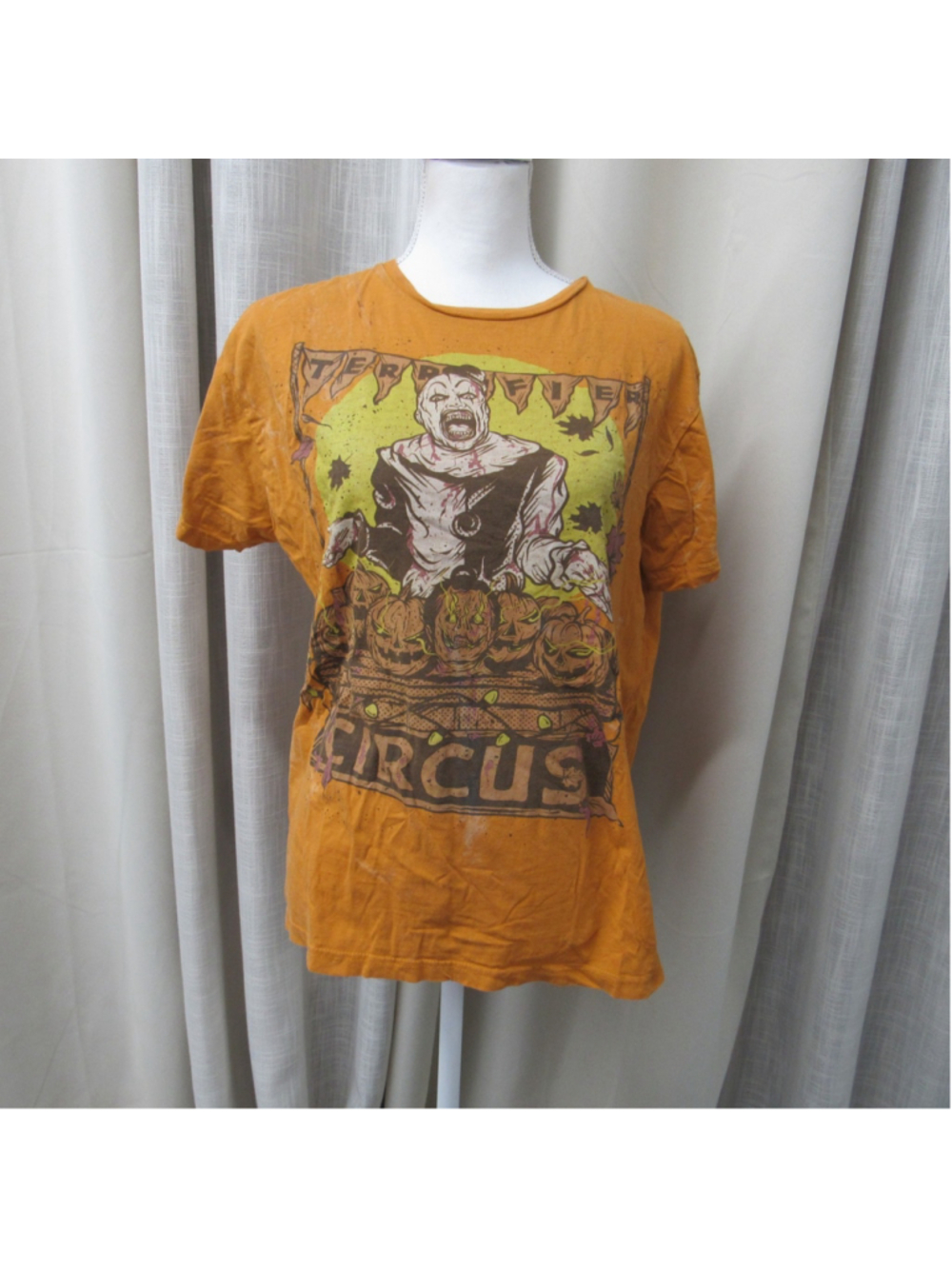 Terror Threads Terrifier Carved Art The Clown Horror Movie Graphic Shirt L